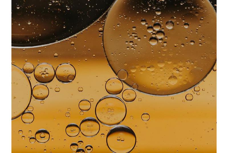 How to add an oil to your skincare routine
